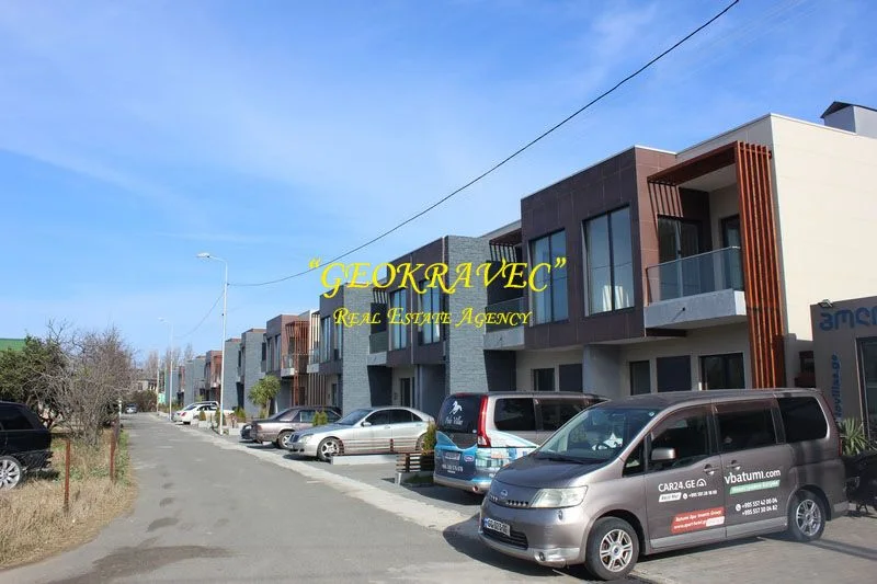 Polo Villas