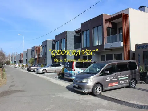 Polo Villas