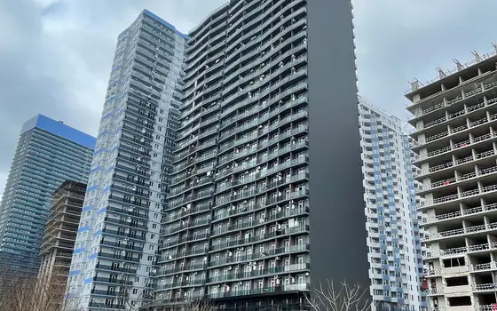 Guru Residence