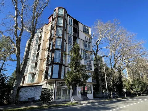 7 этажный жилой дом гостиничного типа в Кобулети. Квартиры у моря.