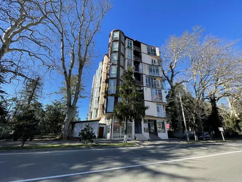 7 этажный жилой дом гостиничного типа в Кобулети. Квартиры у моря.