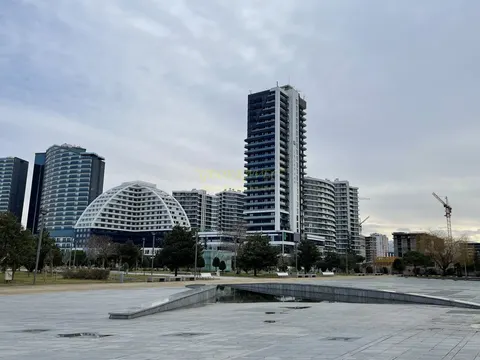WHITE SAILS