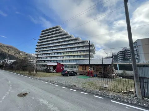 Продаются апартаменты в Жилом комплексе гостиничного типа в Гонио на берегу Черного моря .