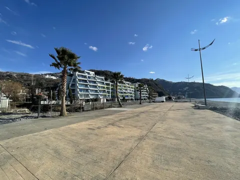 Завершенный дом на берегу черного море в Гонио.