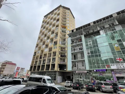 Жилой дом на улице Агмашенебели. Квартиры с видом на море и на горы.