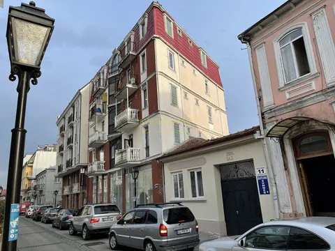 Новостройка в центре города на ул Зубалашвили.
