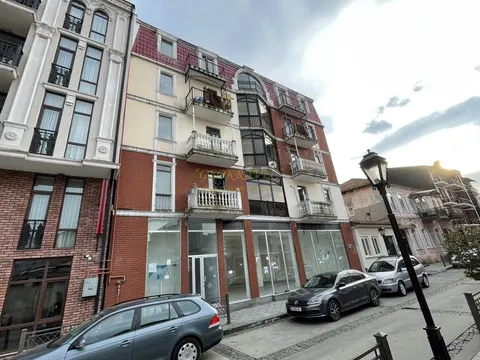 Новостройка в центре города на ул Зубалашвили.