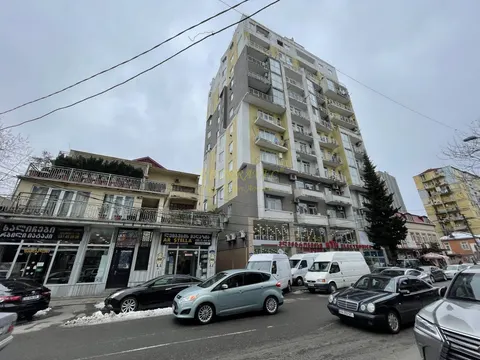 Новостройка на улице Пушкина. Квартиры с видом на горы.