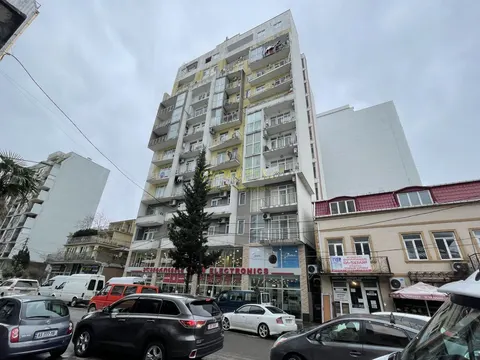 Новостройка на улице Пушкина. Квартиры с видом на горы.