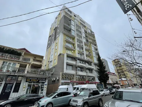 Новостройка на улице Пушкина. Квартиры с видом на горы.