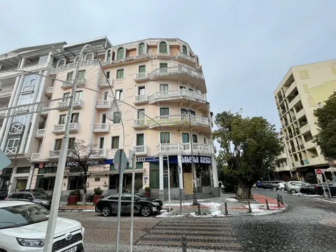 Новостройка в центре старого Батуми у парка 6 мая. Квартиры у моря.