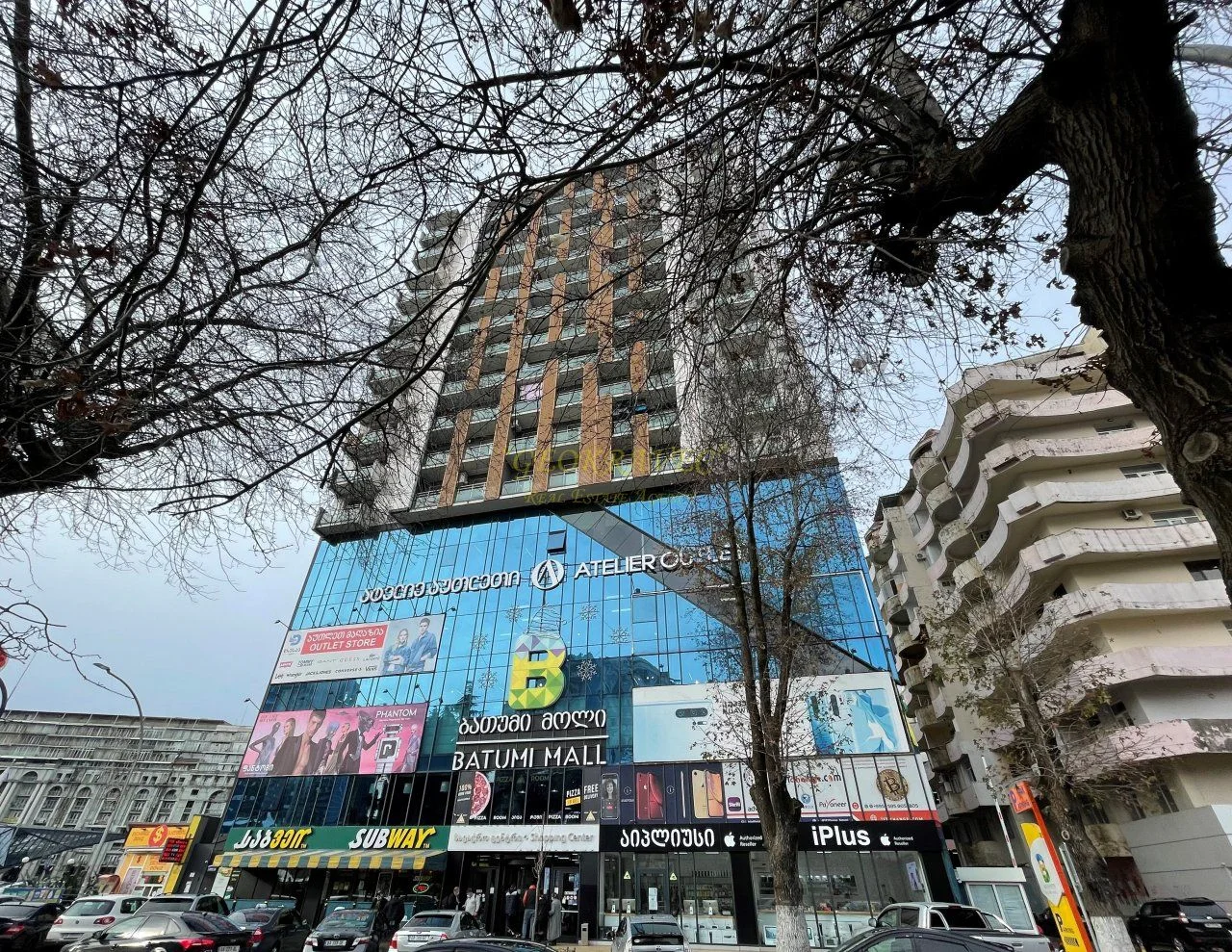 Новостройка ,,Орби Сити Парк" у моря в центре Батуми. Квартиры в новом жилом доме у моря в центре Батуми.