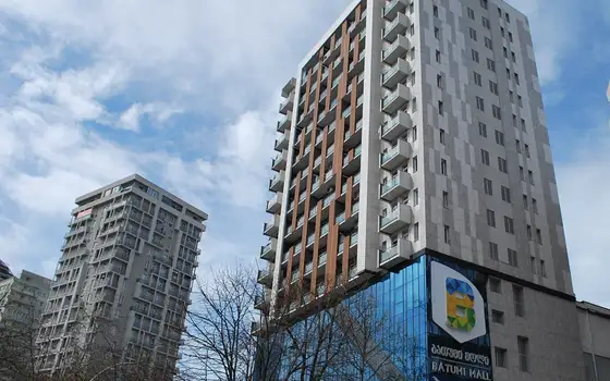 Новостройка ,,Орби Сити Парк" у моря в центре Батуми. Квартиры в новом жилом доме у моря в центре Батуми.
