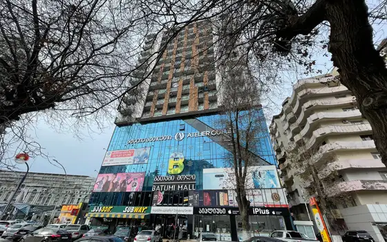 Новостройка ,,Орби Сити Парк" у моря в центре Батуми. Квартиры в новом жилом доме у моря в центре Батуми.