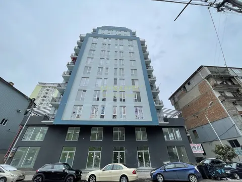 Квартиры на ул Такаишвили угол Пушкина в новом жилом доме в городе Батуми. Продаются квартиры с видом на горы и на город