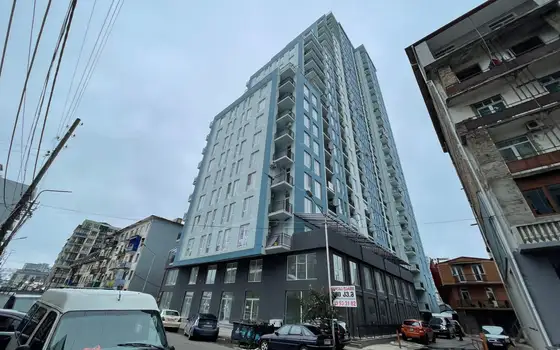 Квартиры на ул Такаишвили угол Пушкина в новом жилом доме в городе Батуми. Продаются квартиры с видом на горы и на город