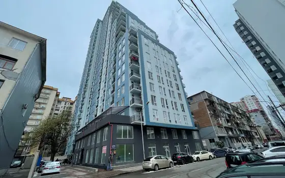 Квартиры на ул Такаишвили угол Пушкина в новом жилом доме в городе Батуми. Продаются квартиры с видом на горы и на город