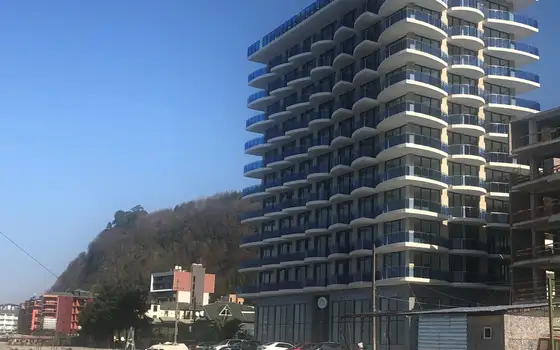 Квариати панорама