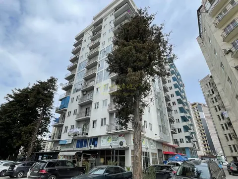 Новый жилой дом на ул ген. Аслана Абашидзе. Квартиры в новом жилом доме с видом на горы и на город Батуми.