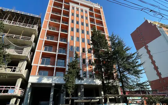 Новый жилой дом в центре города Батуми на ул. Асатиани Квартиры с видом на море и на горы.