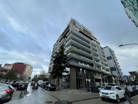 Новый жилой дом в центре города Батуми. Квартиры с видом на море и на горы.
