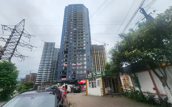 Arch House, photo 9
