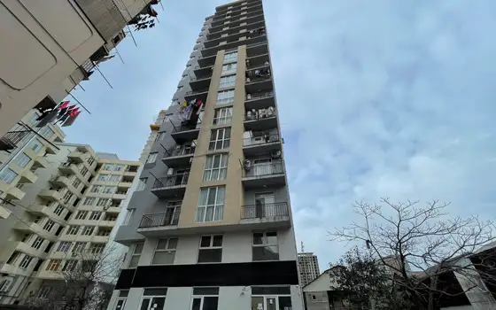 Квартиры от застройщика в новом жилом доме в Батуми. Квартиры с видом на море и на горы у футбольного стадиона в Батуми.