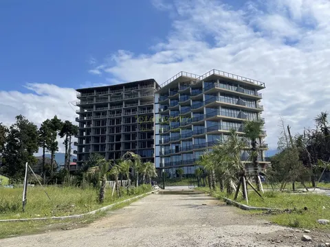 Новый жилой дом Complex Del Mar гостиничного типа у моря в Чакви. Беспроцентная внутренняя рассрочка. Апартаменты по цен