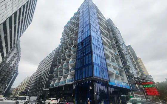 Новый 15-этажный жилой дом Black Sea Tower на первой линии от побережья моря. Квартиры с видом на море и горы., фото 8
