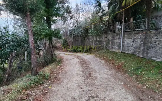 Участок земли в Чакви.