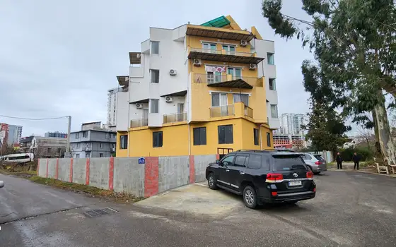 Продается гостиница на 18 номеров в городе Батуми. - изображение 1
