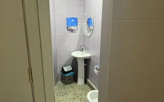 Продается действующий коммерческая площадь в городе Батуми.