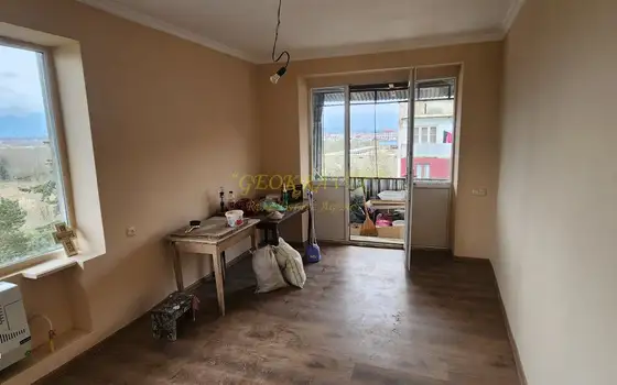 Продается квартира в городе Кобулети.