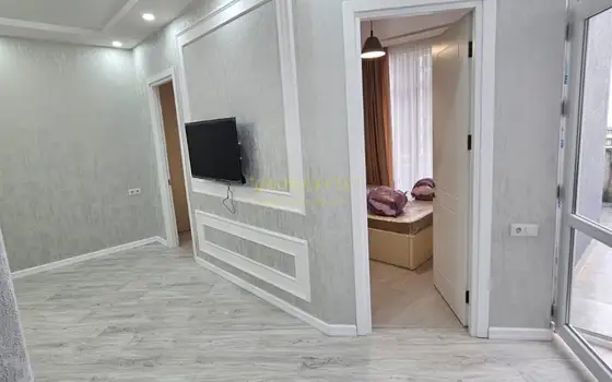Продается трехкомнатная квартира в городе Батуми.