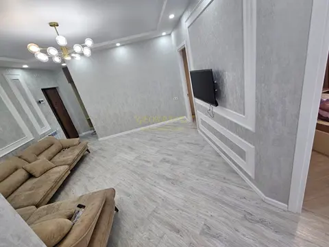 Продается трехкомнатная квартира в городе Батуми.