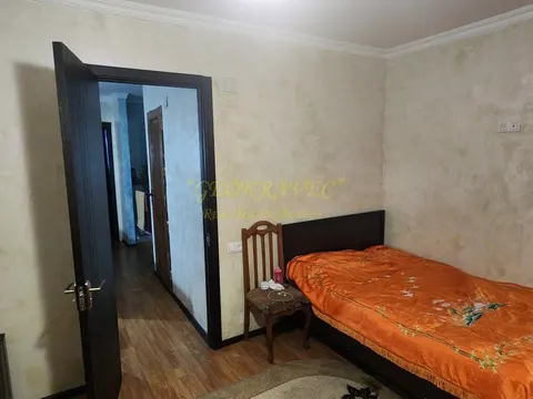 Срочно продается частный дом в старом Батуми.