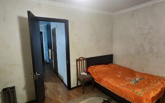 Срочно продается частный дом в старом Батуми.