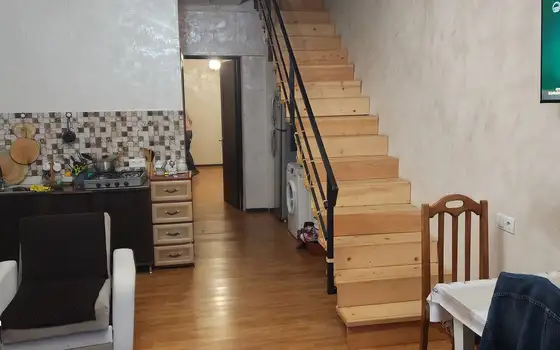 Срочно продается частный дом в старом Батуми.