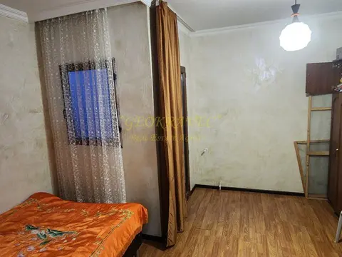 Срочно продается частный дом в старом Батуми.