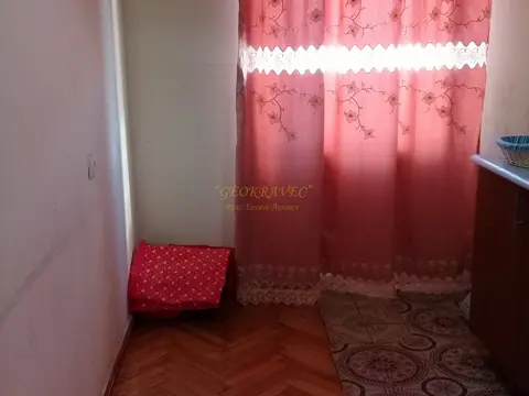 Продается трехкомнатная квартира в городе Батуми.