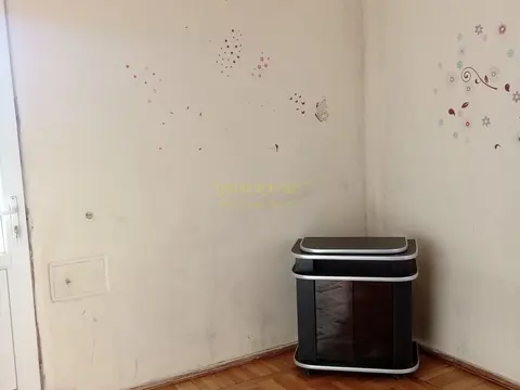 Продается трехкомнатная квартира в городе Батуми.