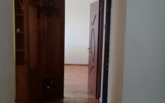 Продается трехкомнатная квартира в городе Батуми.