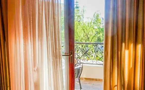 2-Bedroom Apartment in Dreamland Oasis by the Sea, photo 2