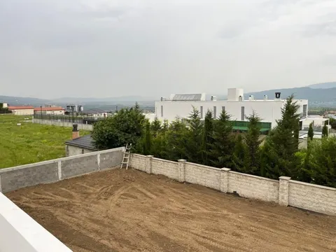 Продается вилла в Сагурамо.