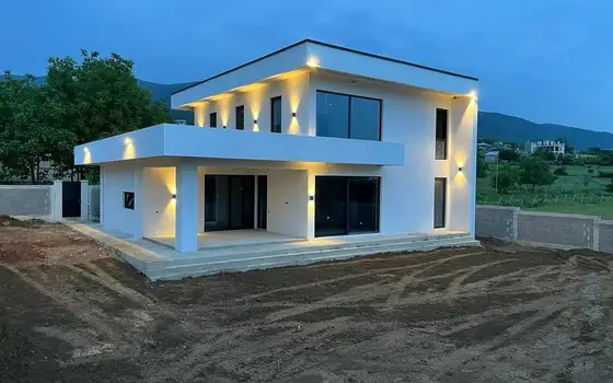 Продается вилла в Сагурамо.