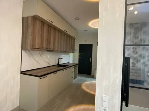 Квартира с ремонтом у моря на новом бульваре Батуми.
