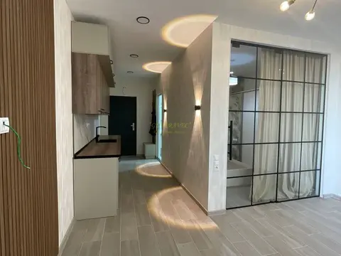 Квартира с ремонтом у моря на новом бульваре Батуми.