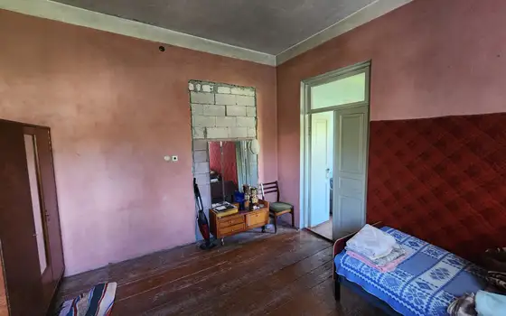 Продается собственный дом в Хелвачаурском районе.