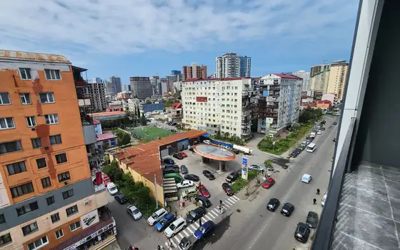 იყიდება ბინა ქალაქ ბათუმში.Продажа квартиры в городе Батуми.