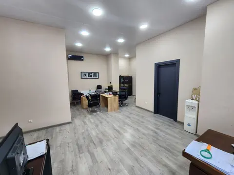 Продается коммерческое помещение в городе Батуми.